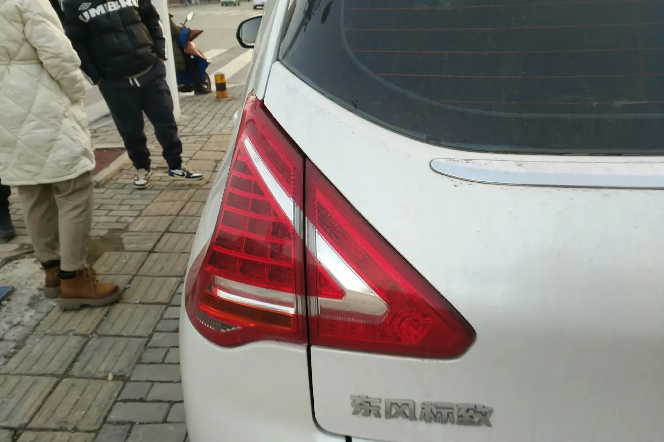 2015 Peugeot 3008 2.0L 147HP L4 6AT,autocango,china used car exporter,china ev exporter,chinese used car exporter,chinese used ev exporter