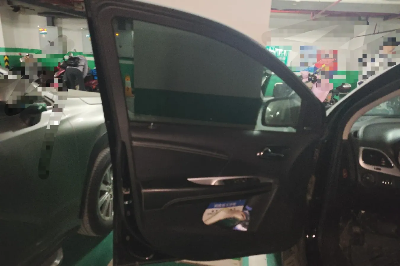 2013 Dodge JCUV 2.4L 170HP L4 6AT,autocango,china used car exporter,china ev exporter,chinese used car exporter,chinese used ev exporter