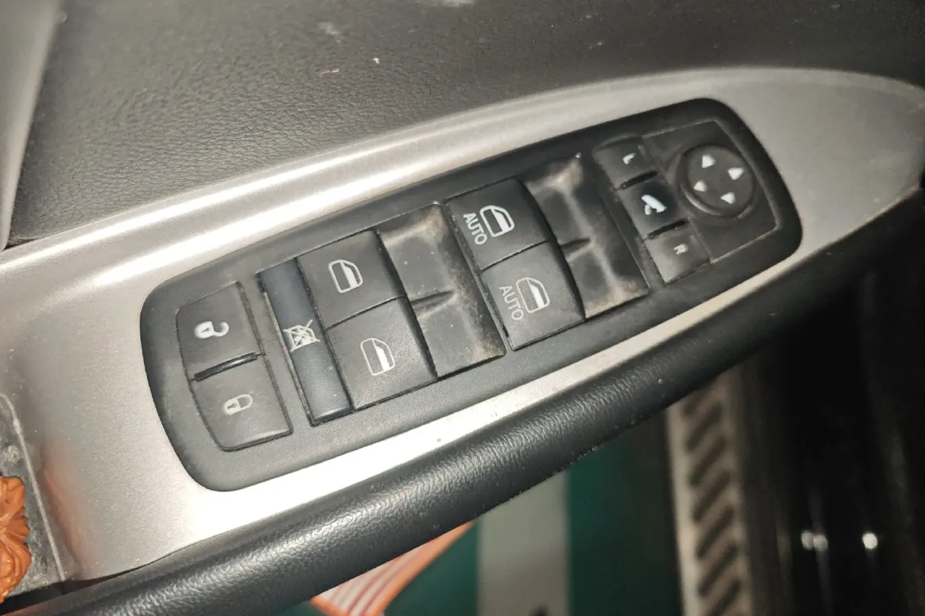 2013 Dodge JCUV 2.4L 170HP L4 6AT,autocango,china used car exporter,china ev exporter,chinese used car exporter,chinese used ev exporter