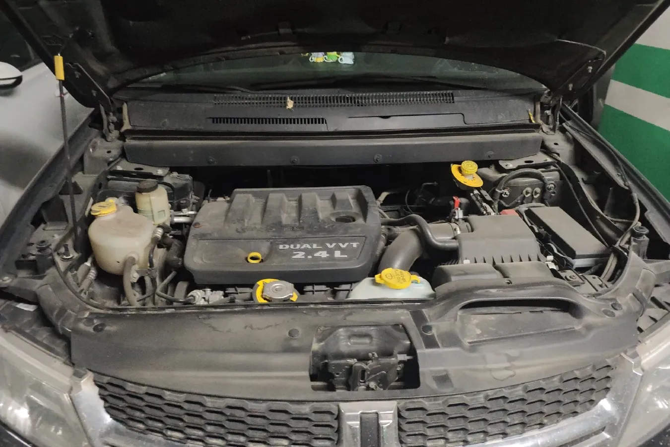 2013 Dodge JCUV 2.4L 170HP L4 6AT,autocango,china used car exporter,china ev exporter,chinese used car exporter,chinese used ev exporter