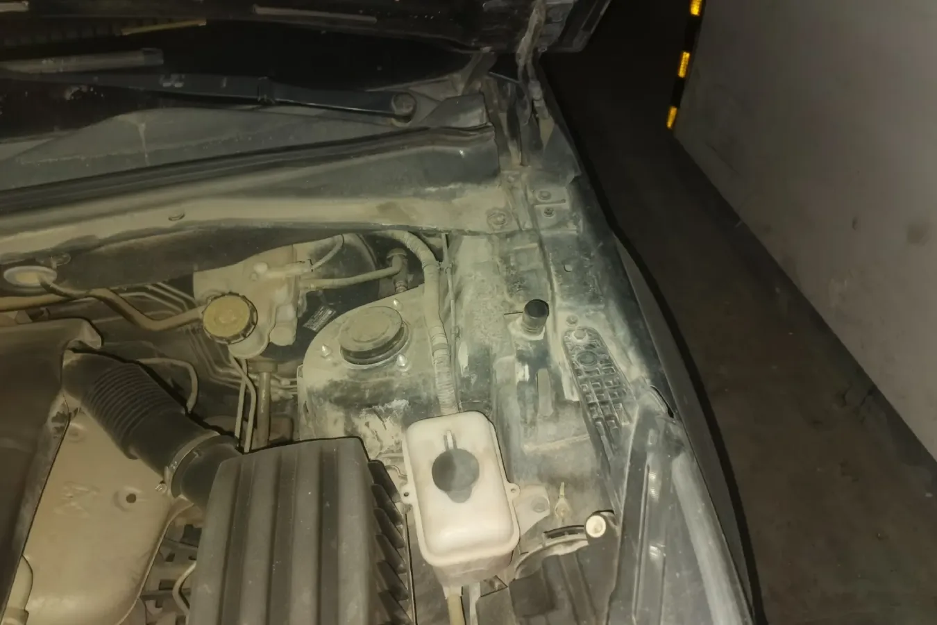 2016 ChangAn Oshan CX70 1.6L 117HP L4 5MT,autocango,china used car exporter,china ev exporter,chinese used car exporter,chinese used ev exporter