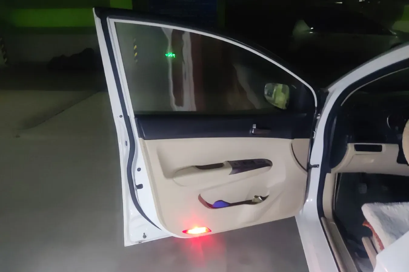 2014 HaiMa M3 1.5L 112HP L4 5MT,autocango,china used car exporter,china ev exporter,chinese used car exporter,chinese used ev exporter