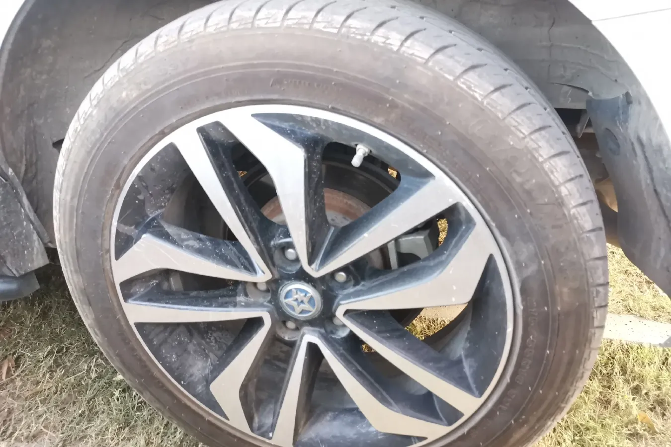 2018 Venucia T90 2.0L 144HP L4 CVT,autocango,china used car exporter,china ev exporter,chinese used car exporter,chinese used ev exporter