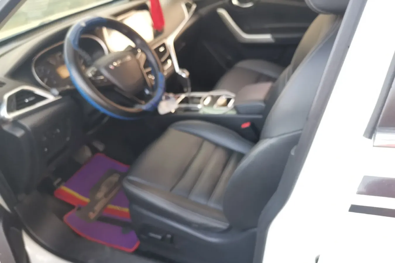 2018 Venucia T90 2.0L 144HP L4 CVT,autocango,china used car exporter,china ev exporter,chinese used car exporter,chinese used ev exporter