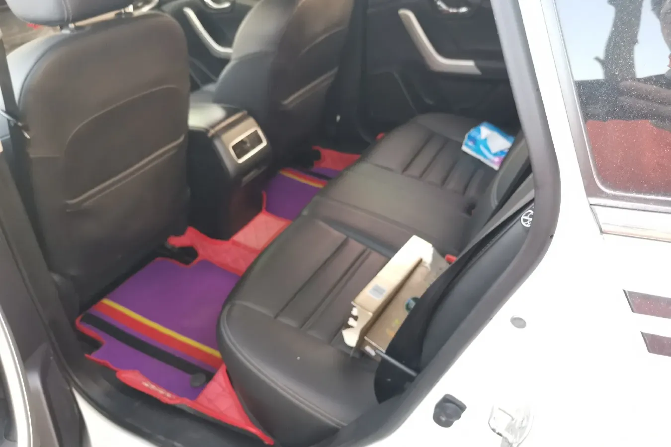 2018 Venucia T90 2.0L 144HP L4 CVT,autocango,china used car exporter,china ev exporter,chinese used car exporter,chinese used ev exporter