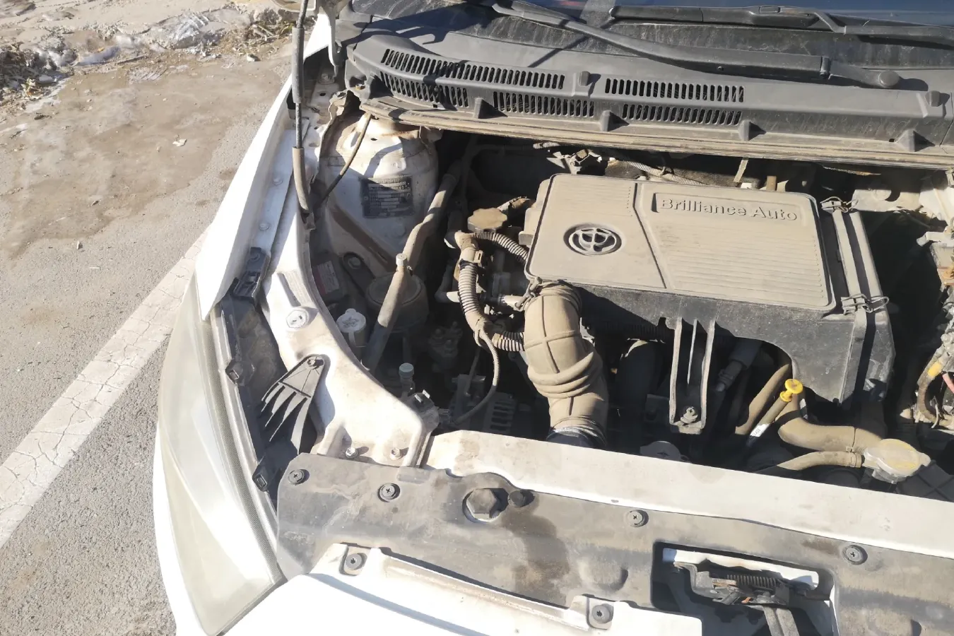 2014 Brilliance Auto H220 1.5L 105HP L4 5MT,autocango,china used car exporter,china ev exporter,chinese used car exporter,chinese used ev exporter