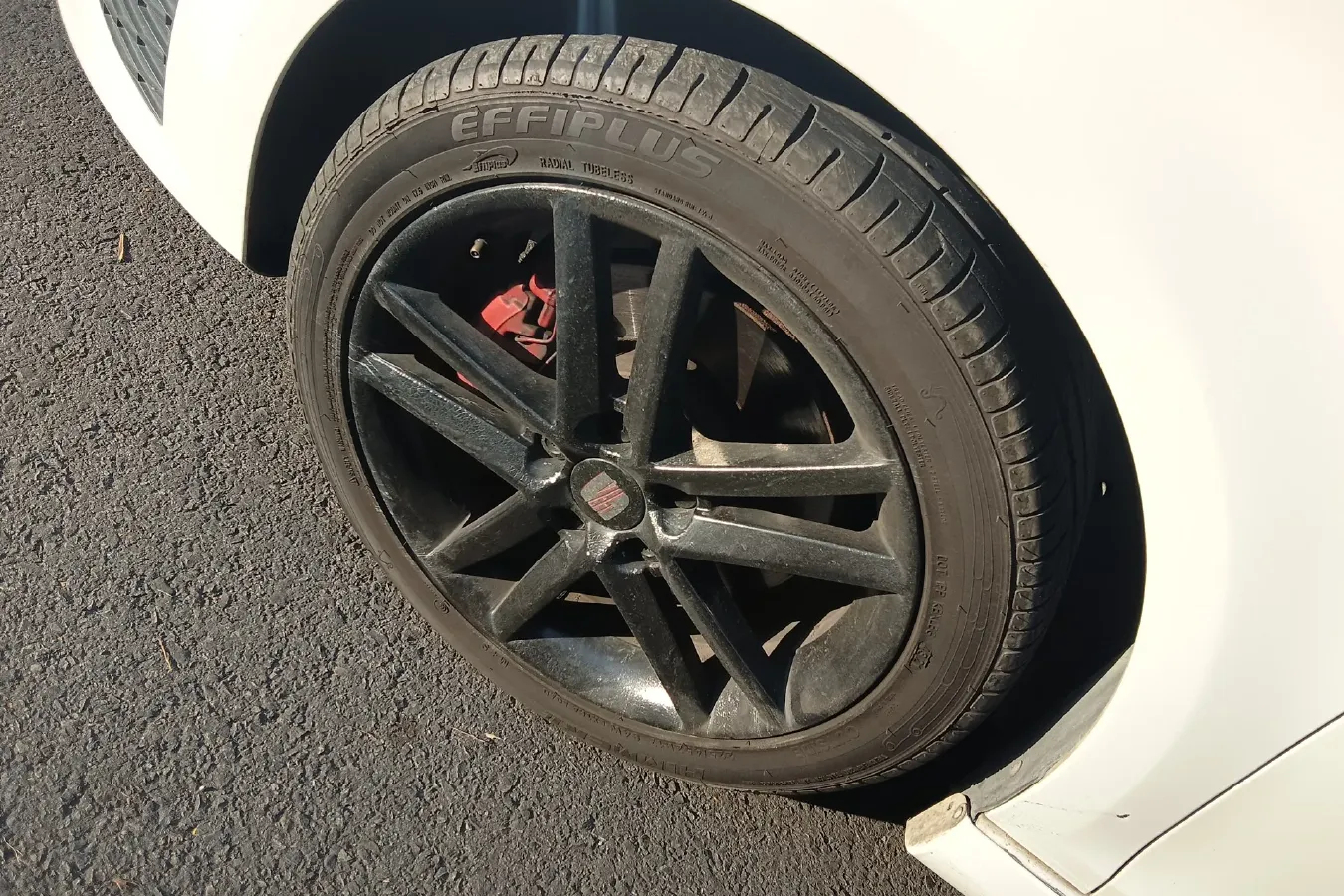 2012 Seat Leon 2.0T 211HP L4 6DCT,autocango,china used car exporter,china ev exporter,chinese used car exporter,chinese used ev exporter