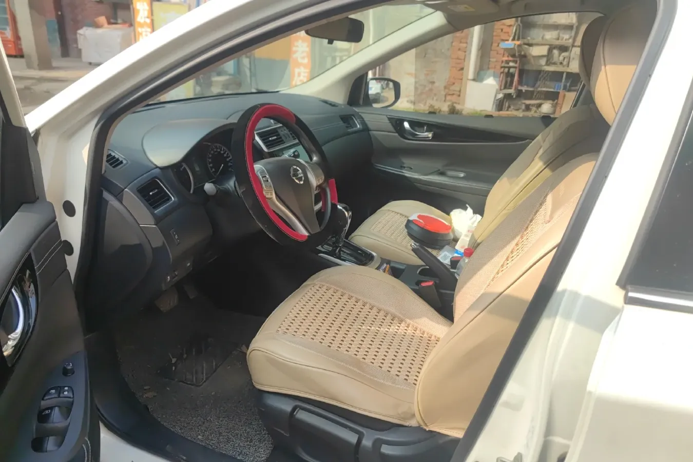2016 Nissan Tiida 1.6L 126HP L4 CVT,autocango,china used car exporter,china ev exporter,chinese used car exporter,chinese used ev exporter