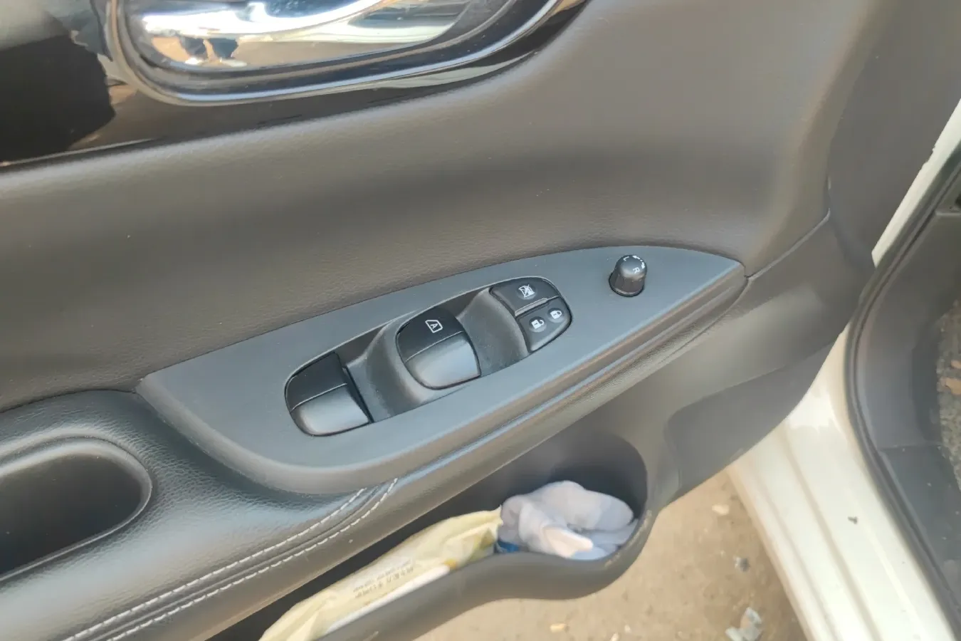 2016 Nissan Tiida 1.6L 126HP L4 CVT,autocango,china used car exporter,china ev exporter,chinese used car exporter,chinese used ev exporter