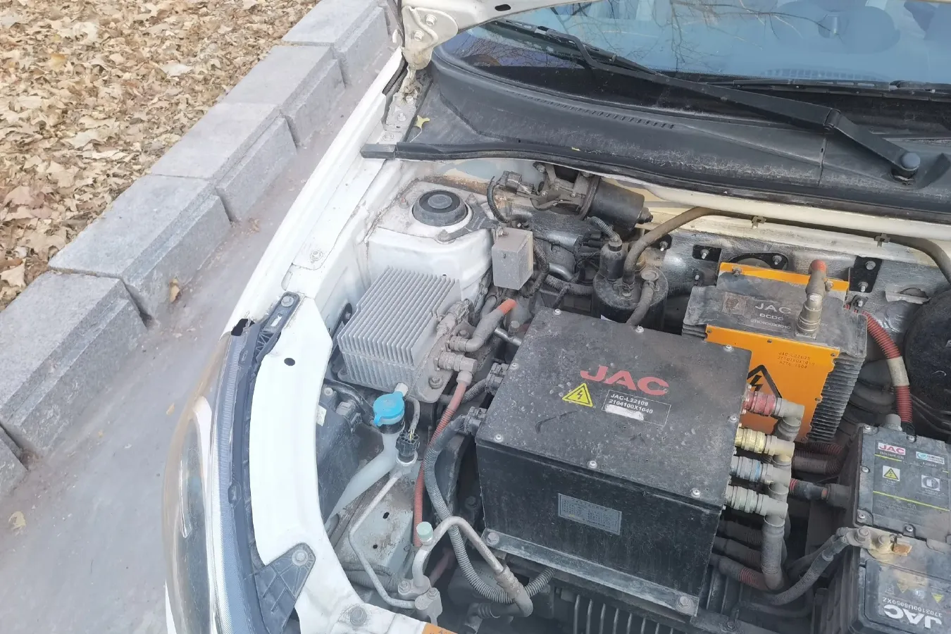 2015 JAC iEV BEV 19.2KWH,autocango,china used car exporter,china ev exporter,chinese used car exporter,chinese used ev exporter