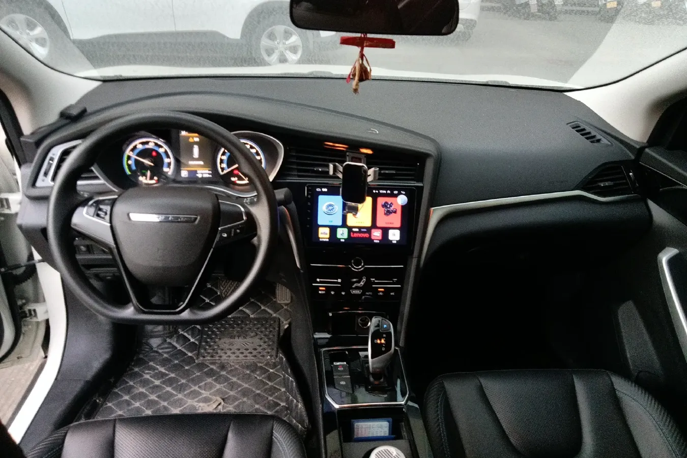 2022 Venucia D60 EV BEV 50KWH,autocango,china used car exporter,china ev exporter,chinese used car exporter,chinese used ev exporter