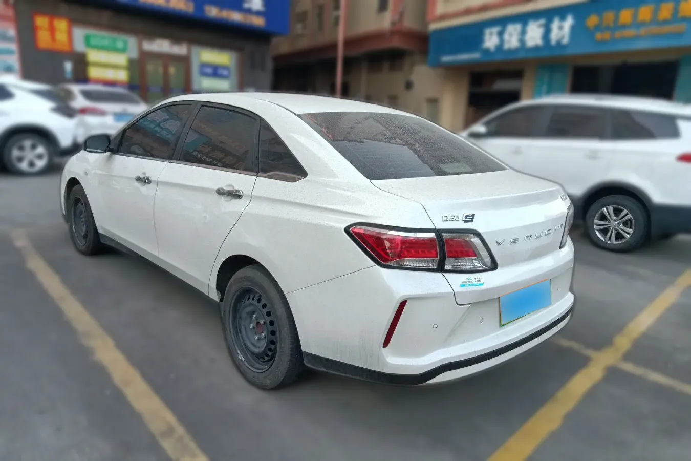 2022 Venucia D60 EV BEV 50KWH,autocango,china used car exporter,china ev exporter,chinese used car exporter,chinese used ev exporter