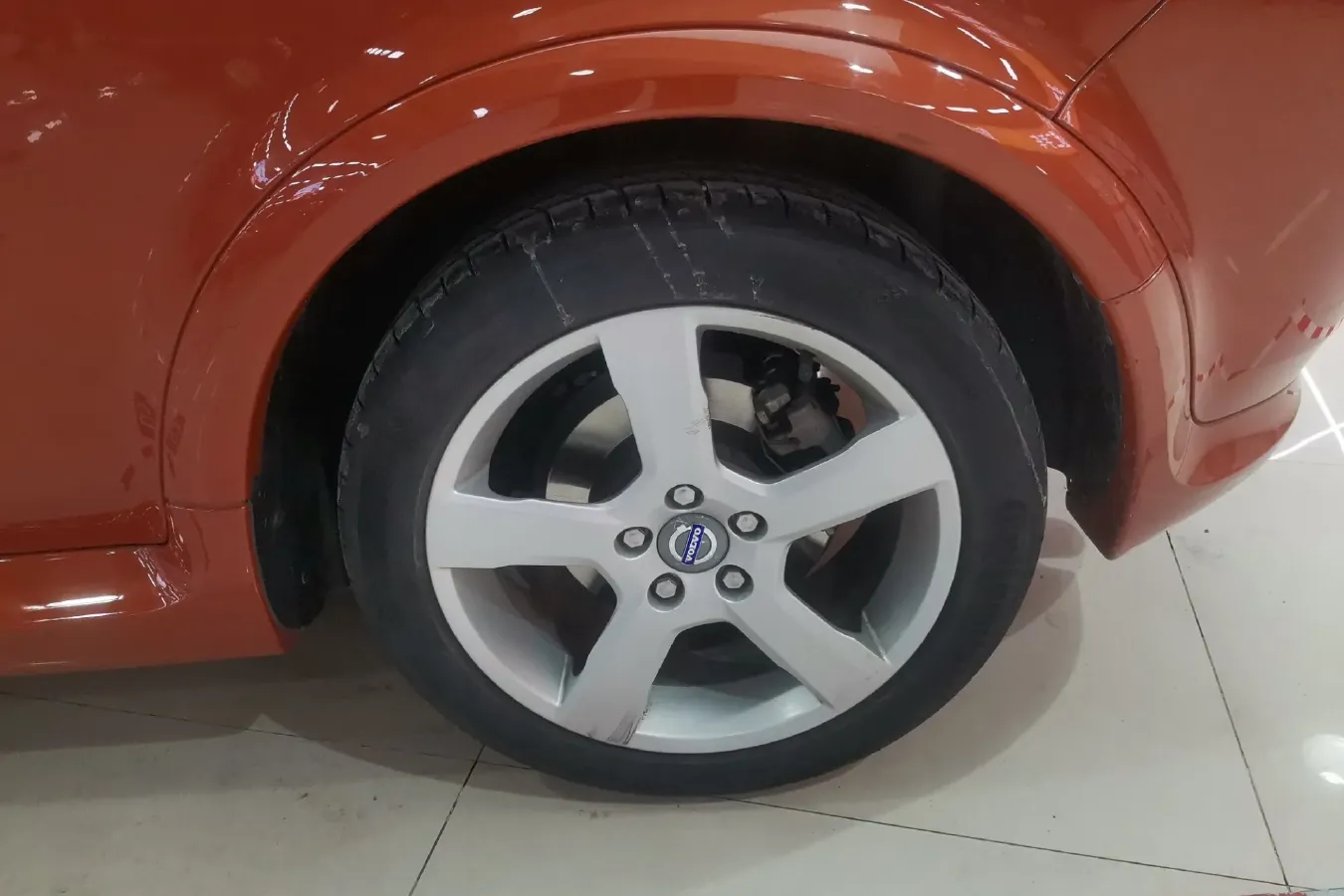 2011 Volvo C30 2.0L 145HP L4 6DCT,autocango,china used car exporter,china ev exporter,chinese used car exporter,chinese used ev exporter