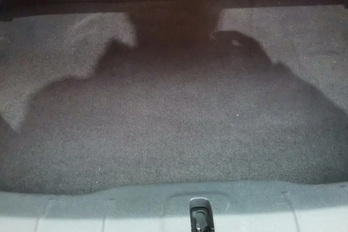 2011 Volvo C30 2.0L 145HP L4 6DCT,autocango,china used car exporter,china ev exporter,chinese used car exporter,chinese used ev exporter