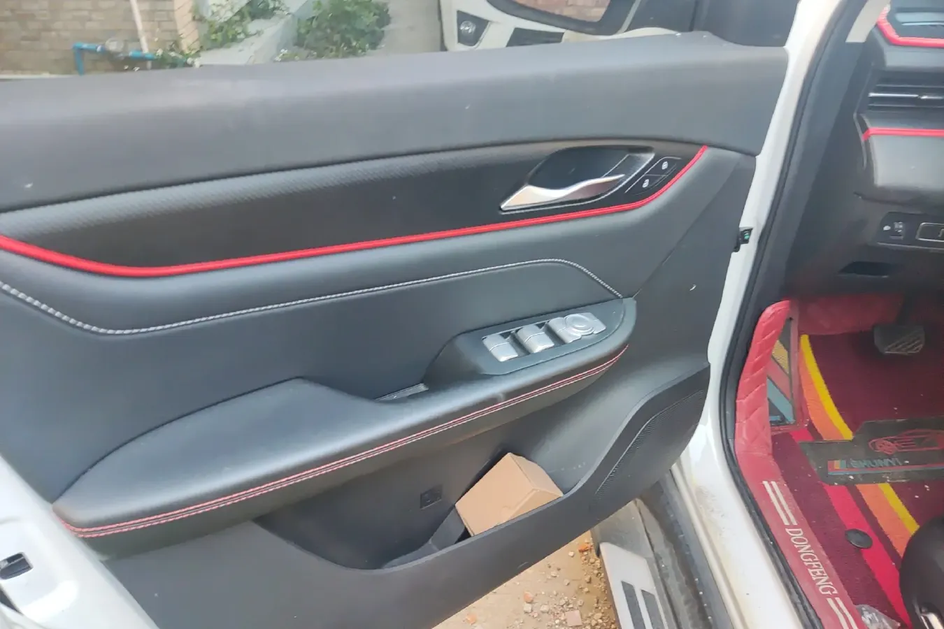 2020 DongFeng Fengon Fengon 580 Pro 1.5T 180HP L4 CVT,autocango,china used car exporter,china ev exporter,chinese used car exporter,chinese used ev exporter