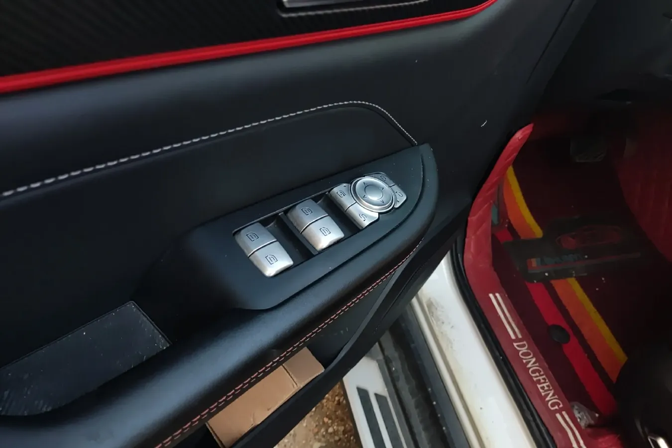 2020 DongFeng Fengon Fengon 580 Pro 1.5T 180HP L4 CVT,autocango,china used car exporter,china ev exporter,chinese used car exporter,chinese used ev exporter