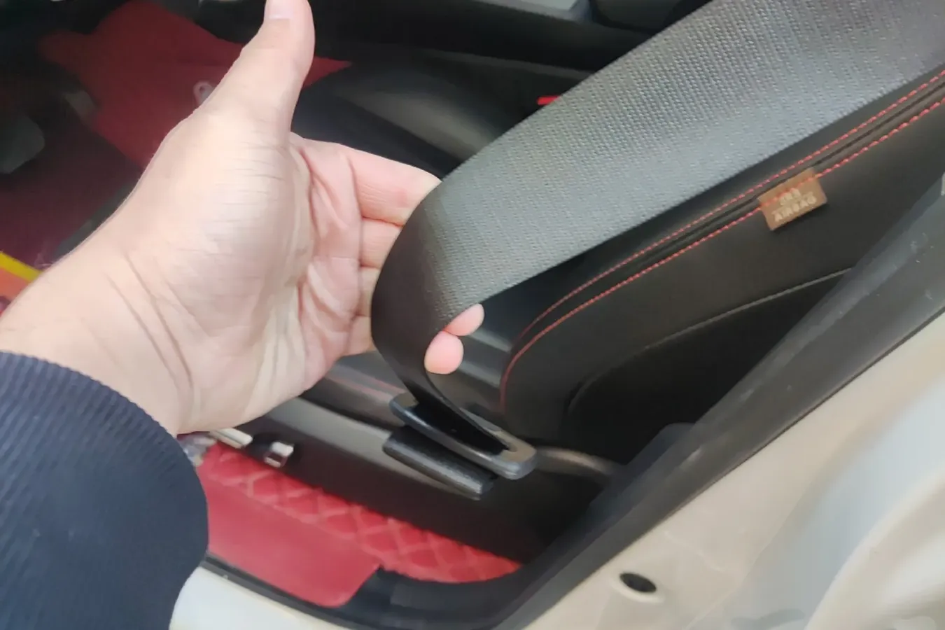 2020 DongFeng Fengon Fengon 580 Pro 1.5T 180HP L4 CVT,autocango,china used car exporter,china ev exporter,chinese used car exporter,chinese used ev exporter