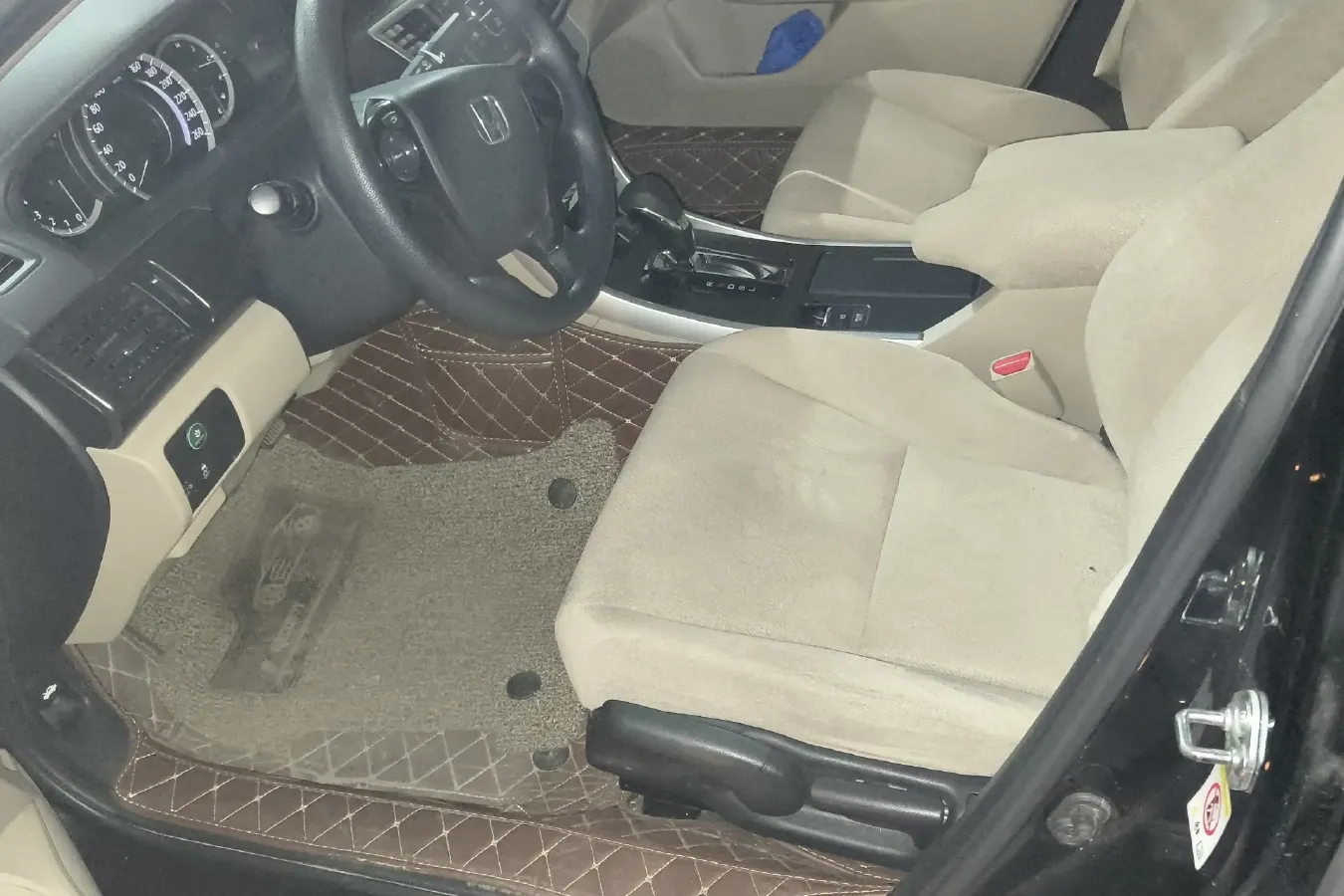 2015 Honda Accord 2.0L 155HP L4 CVT,autocango,china used car exporter,china ev exporter,chinese used car exporter,chinese used ev exporter