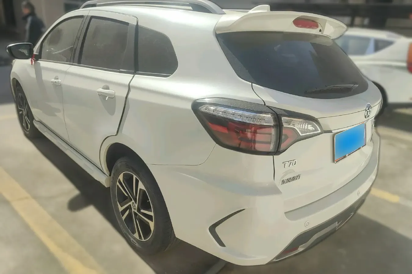 2018 Venucia T70 2.0L 144HP L4 CVT,autocango,china used car exporter,china ev exporter,chinese used car exporter,chinese used ev exporter