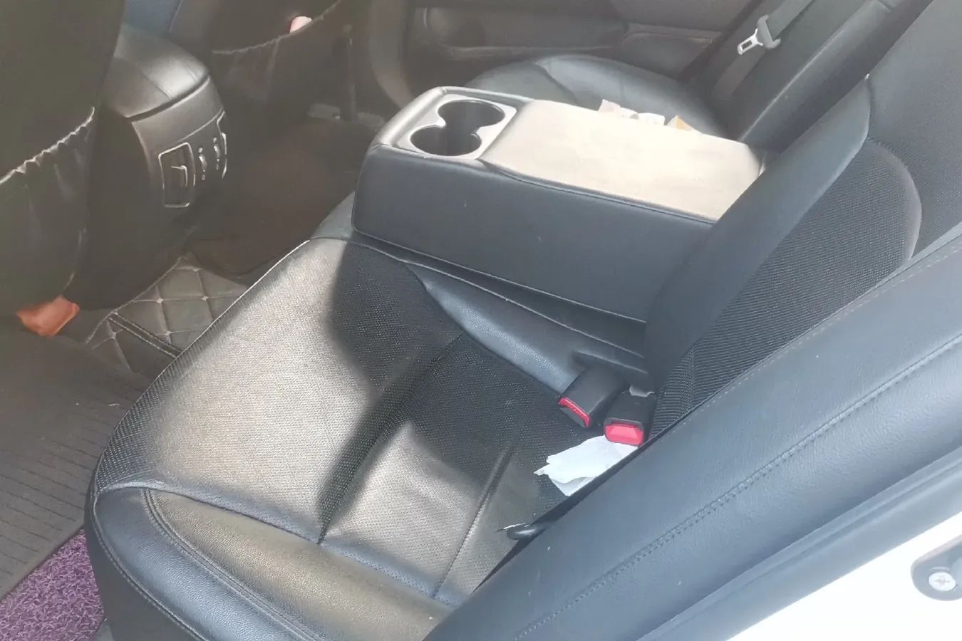 2015 Hyundai Sonata 2.4L 180HP L4 6AT,autocango,china used car exporter,china ev exporter,chinese used car exporter,chinese used ev exporter