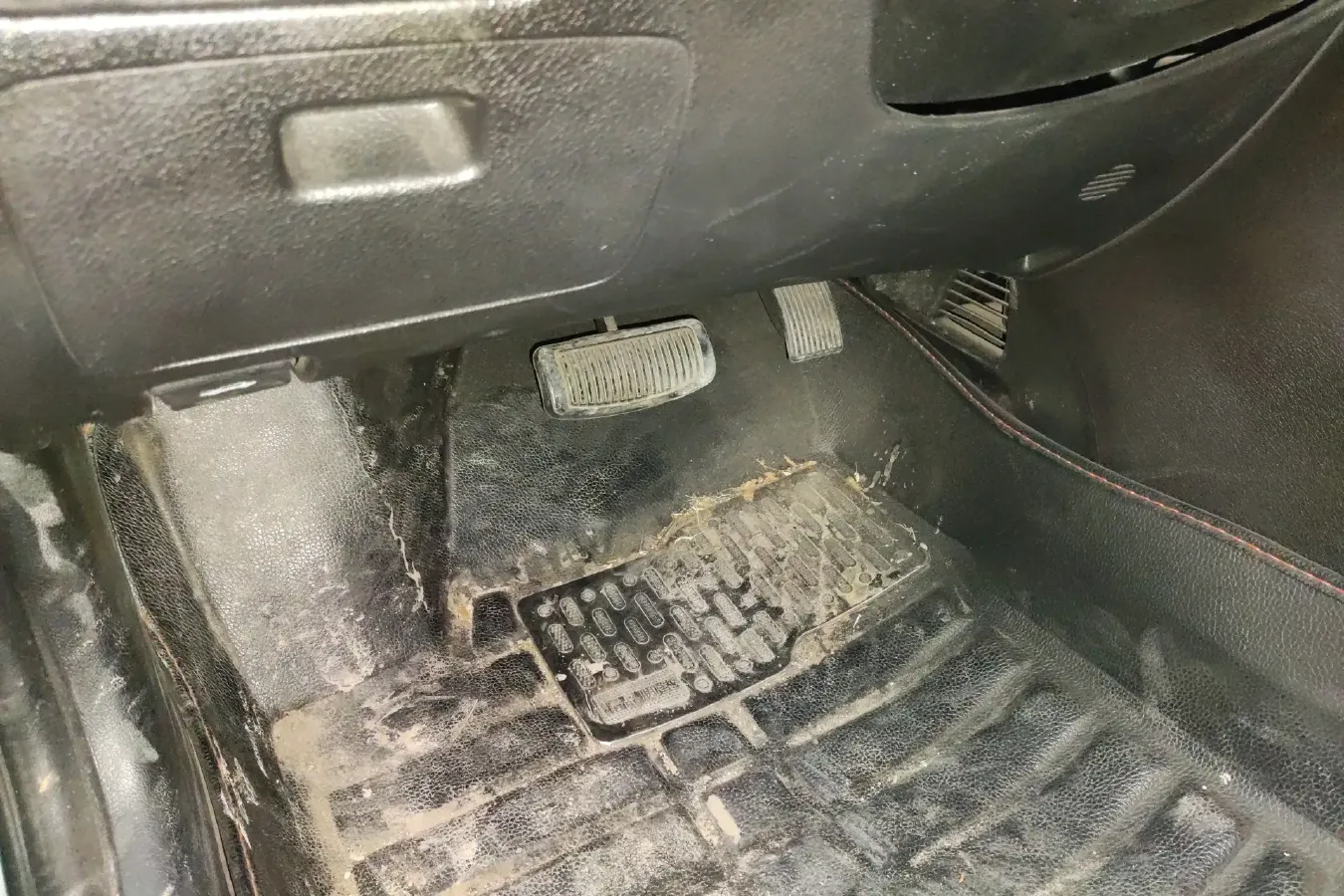 2011 JAC HeYue 1.8L 143HP L4 4AT,autocango,china used car exporter,china ev exporter,chinese used car exporter,chinese used ev exporter