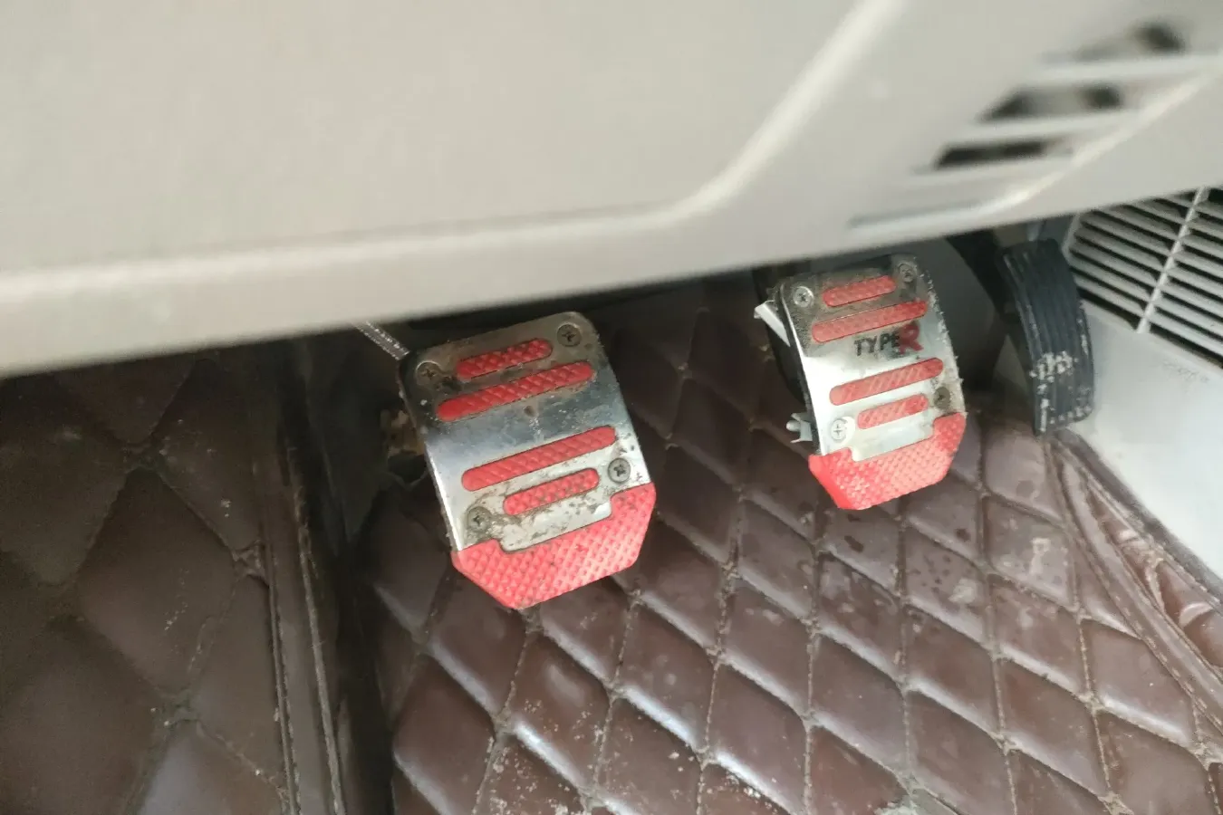 2016 JAC Refine M4 2.0L 147HP L4 5MT,autocango,china used car exporter,china ev exporter,chinese used car exporter,chinese used ev exporter