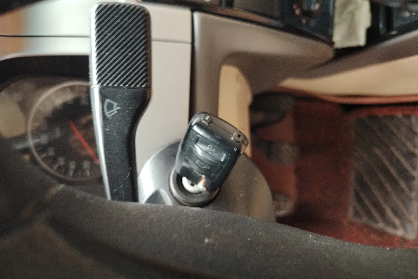 2008 Volkswagen Santana Vista 1.8L 101HP L4 5MT,autocango,china used car exporter,china ev exporter,chinese used car exporter,chinese used ev exporter