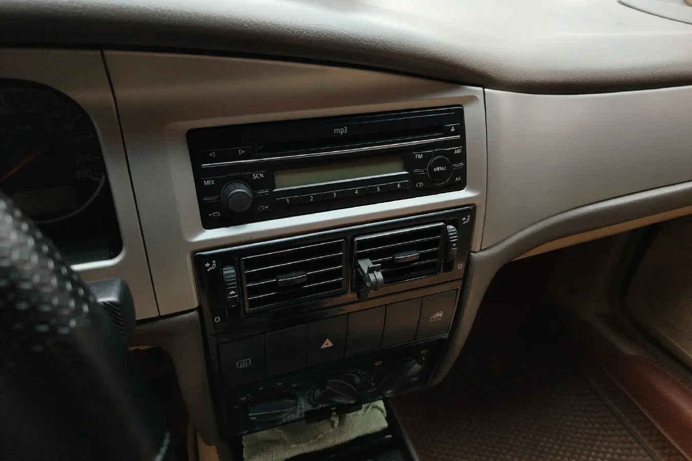 2008 Volkswagen Santana Vista 1.8L 101HP L4 5MT,autocango,china used car exporter,china ev exporter,chinese used car exporter,chinese used ev exporter