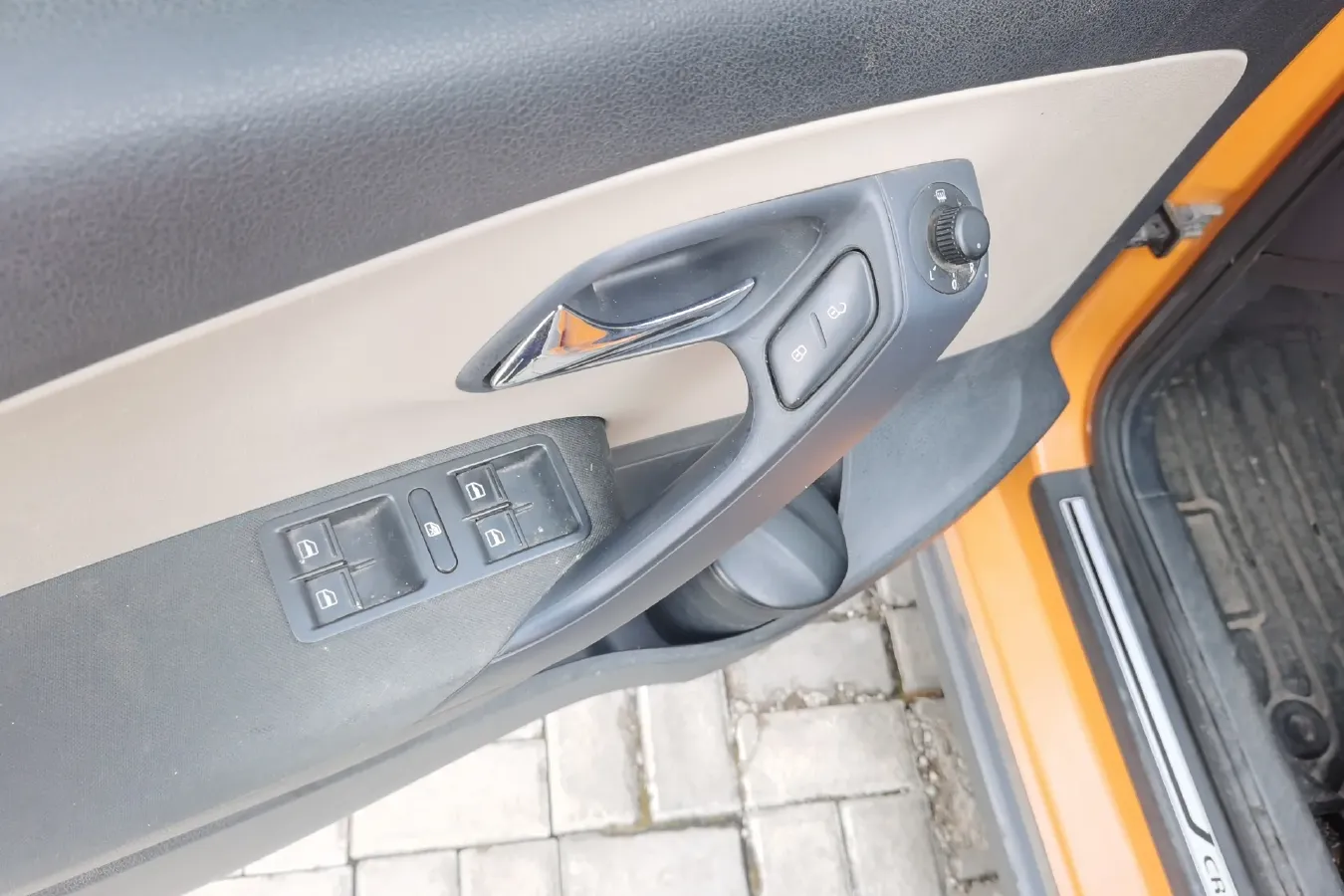 2012 Volkswagen Polo 1.6L 105HP L4 6AT,autocango,china used car exporter,china ev exporter,chinese used car exporter,chinese used ev exporter