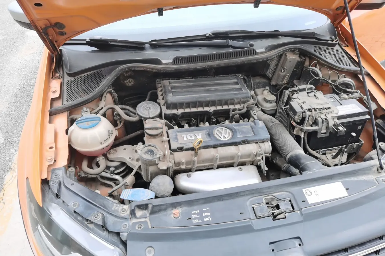 2012 Volkswagen Polo 1.6L 105HP L4 6AT,autocango,china used car exporter,china ev exporter,chinese used car exporter,chinese used ev exporter