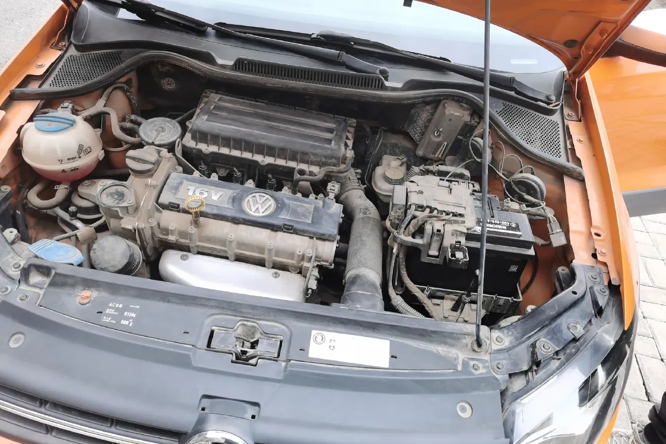 2012 Volkswagen Polo 1.6L 105HP L4 6AT,autocango,china used car exporter,china ev exporter,chinese used car exporter,chinese used ev exporter