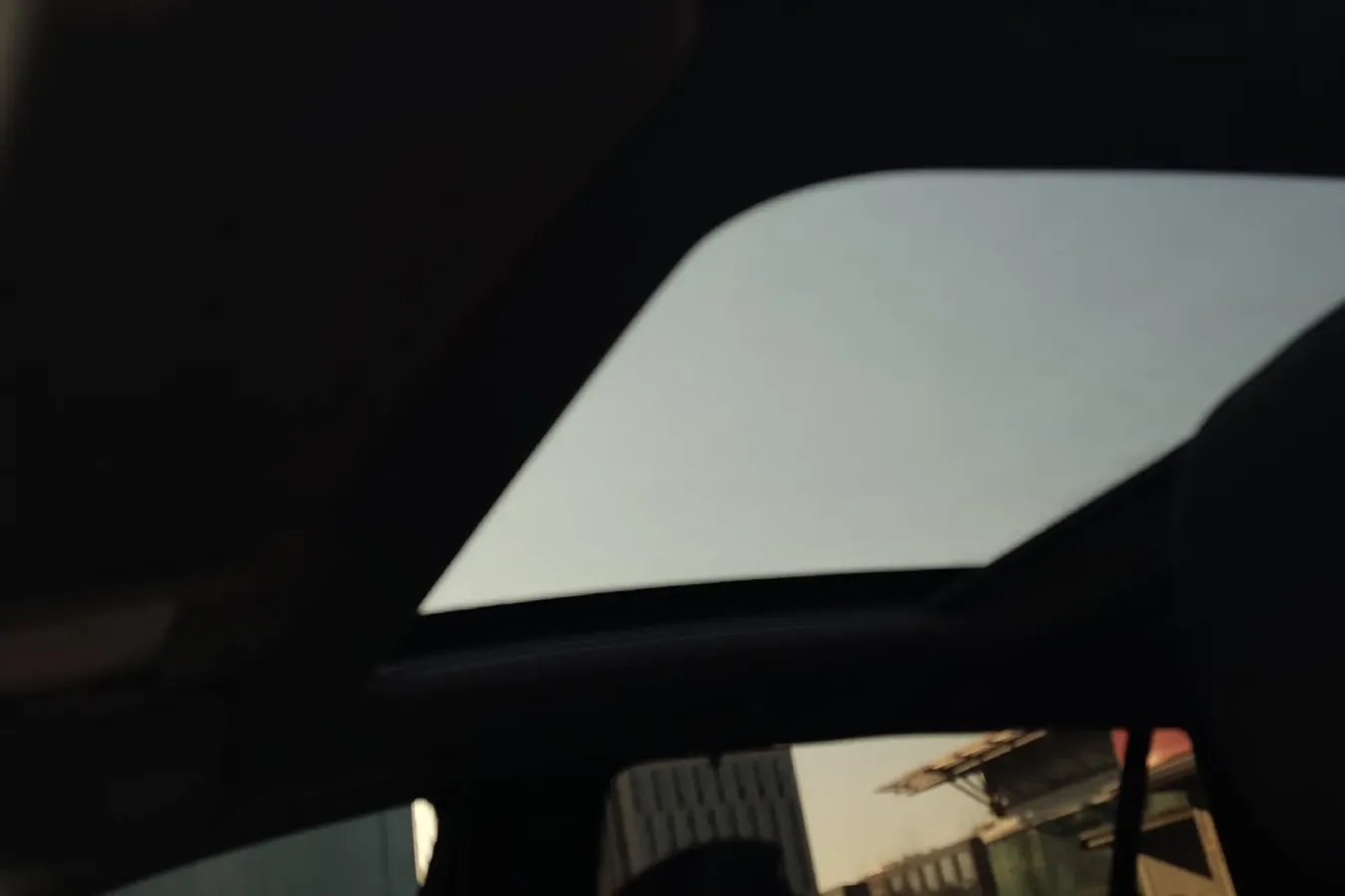 2017 Mercedes-Benz R Class 3.0T 333HP V6 7AT,autocango,china used car exporter,china ev exporter,chinese used car exporter,chinese used ev exporter