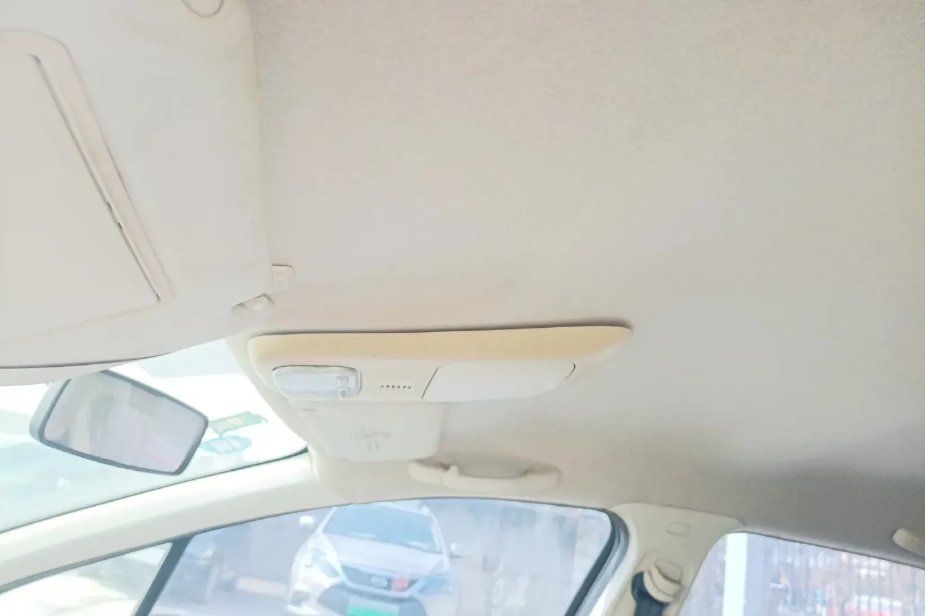 2010 Peugeot 307 1.6L 106HP L4 5MT,autocango,china used car exporter,china ev exporter,chinese used car exporter,chinese used ev exporter