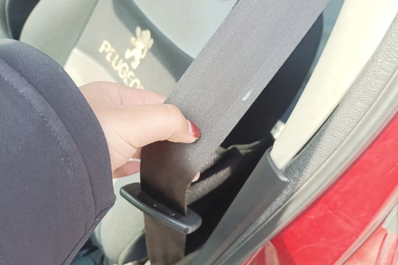 2010 Peugeot 307 1.6L 106HP L4 5MT,autocango,china used car exporter,china ev exporter,chinese used car exporter,chinese used ev exporter