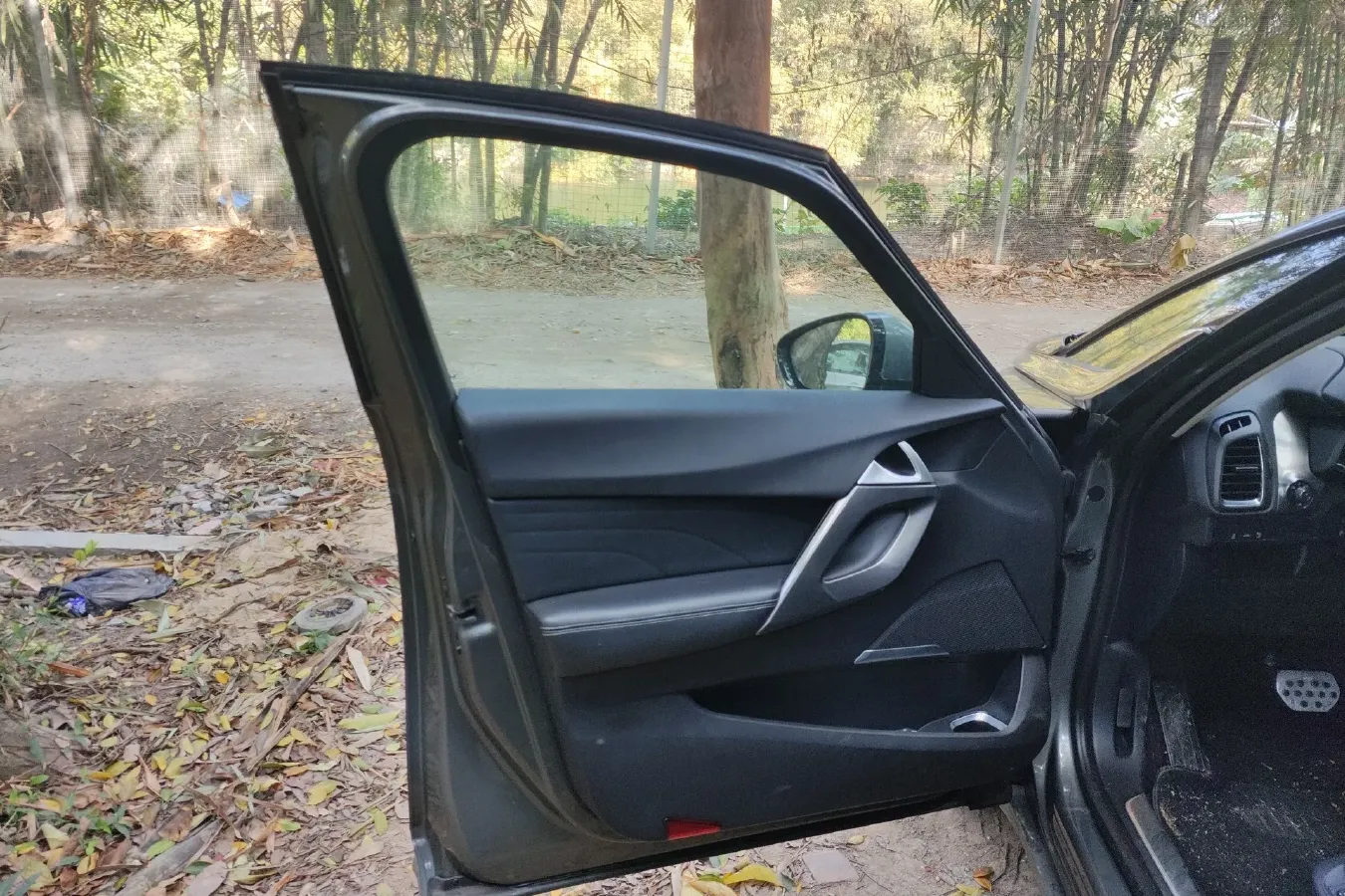 2014 DS 5 1.6T 163HP L4 6AT,autocango,china used car exporter,china ev exporter,chinese used car exporter,chinese used ev exporter