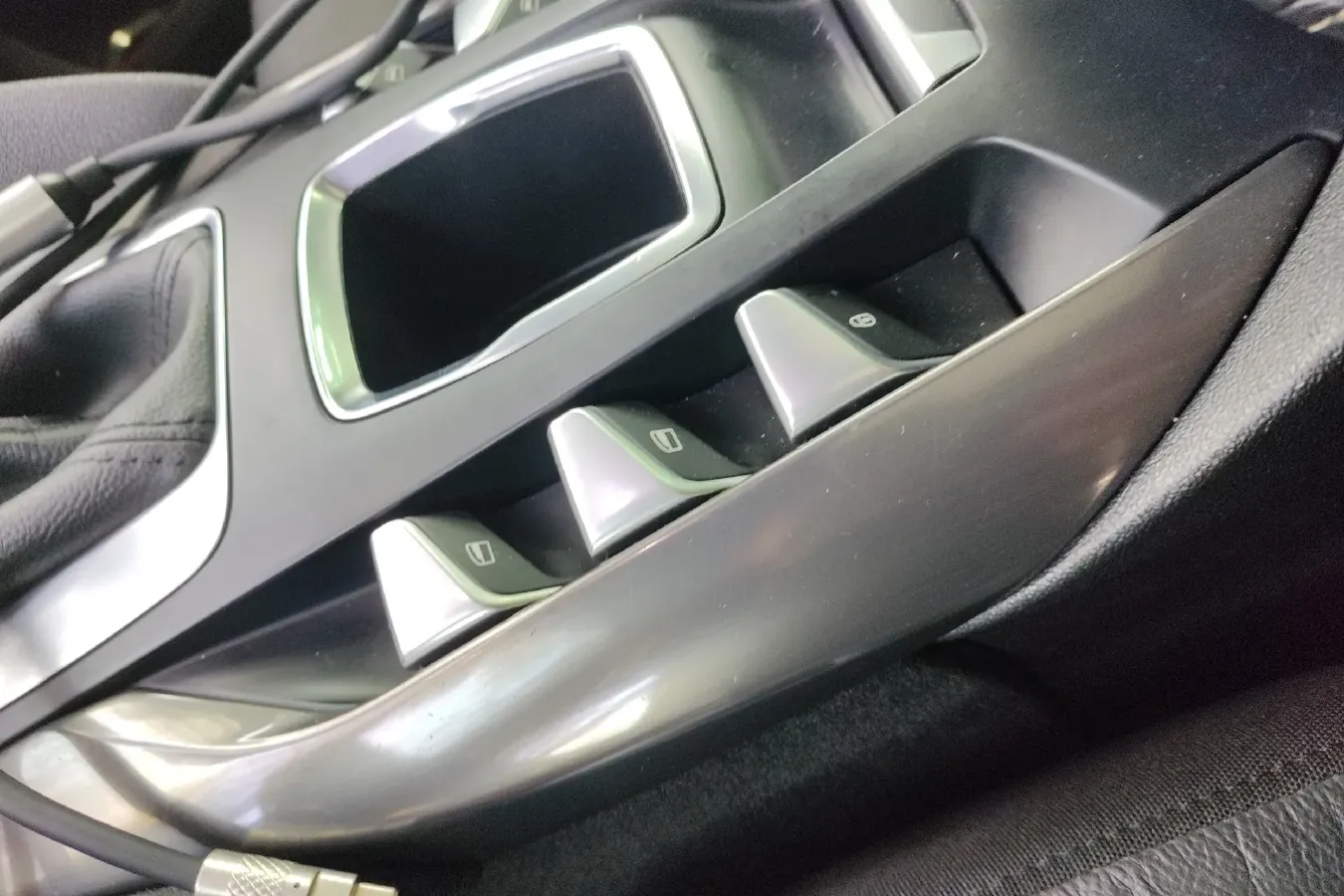 2014 DS 5 1.6T 163HP L4 6AT,autocango,china used car exporter,china ev exporter,chinese used car exporter,chinese used ev exporter