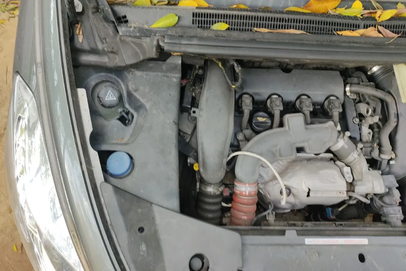 2014 DS 5 1.6T 163HP L4 6AT,autocango,china used car exporter,china ev exporter,chinese used car exporter,chinese used ev exporter