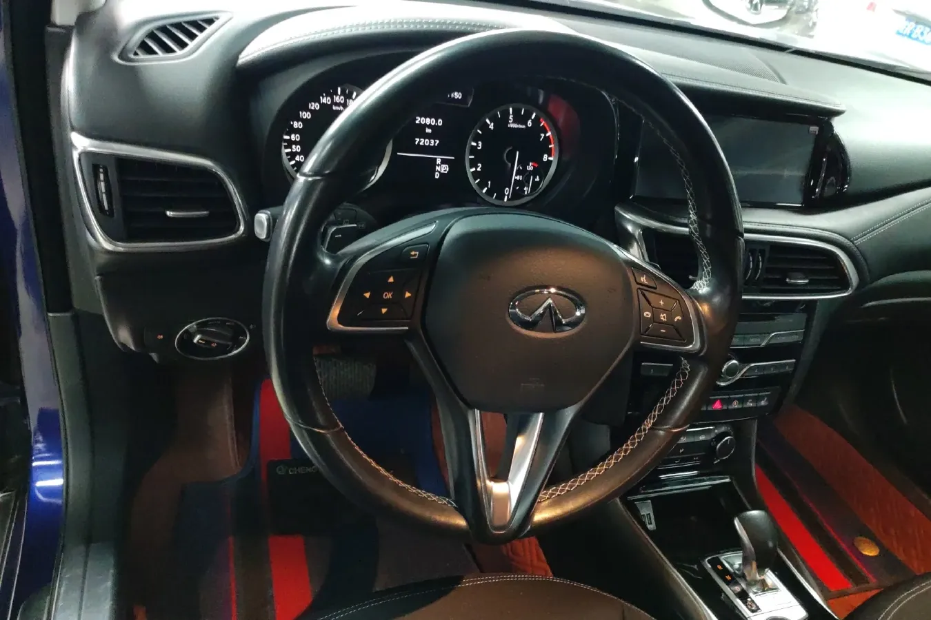 2017 Infiniti QX30 2.0T 211HP L4 7DCT,autocango,china used car exporter,china ev exporter,chinese used car exporter,chinese used ev exporter