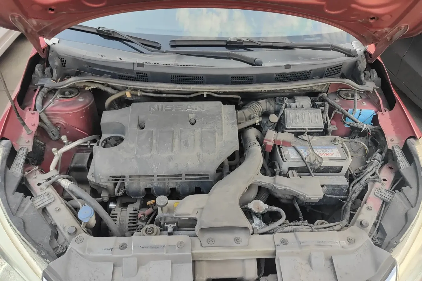 2013 Venucia R50 1.6L 117HP L4 5MT,autocango,china used car exporter,china ev exporter,chinese used car exporter,chinese used ev exporter