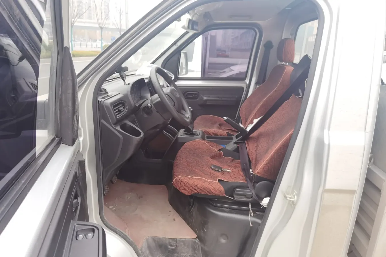 2022 Karry X6 1.6L 122HP L4 5MT,autocango,china used car exporter,china ev exporter,chinese used car exporter,chinese used ev exporter