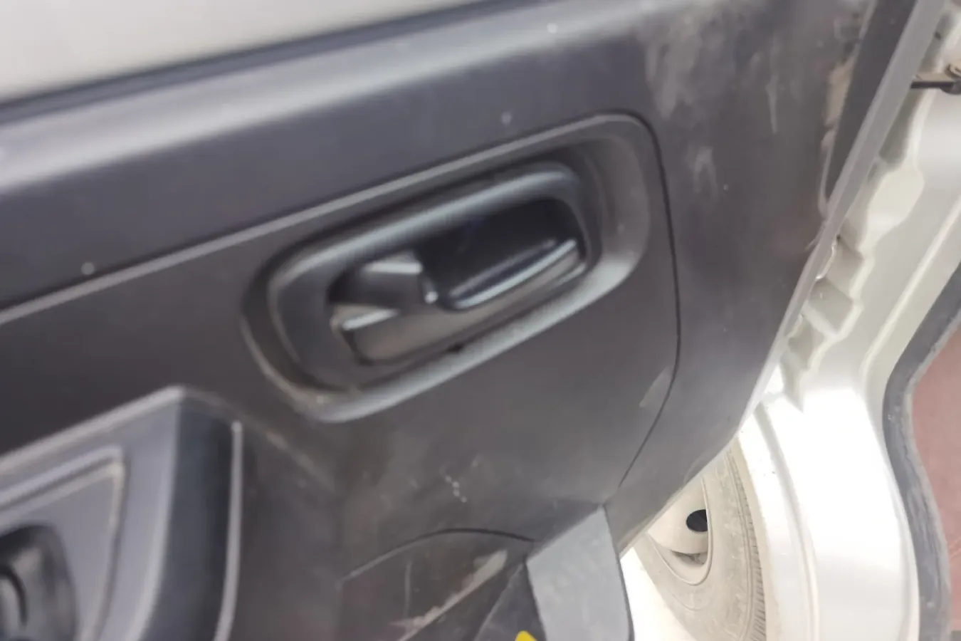 2022 Karry X6 1.6L 122HP L4 5MT,autocango,china used car exporter,china ev exporter,chinese used car exporter,chinese used ev exporter