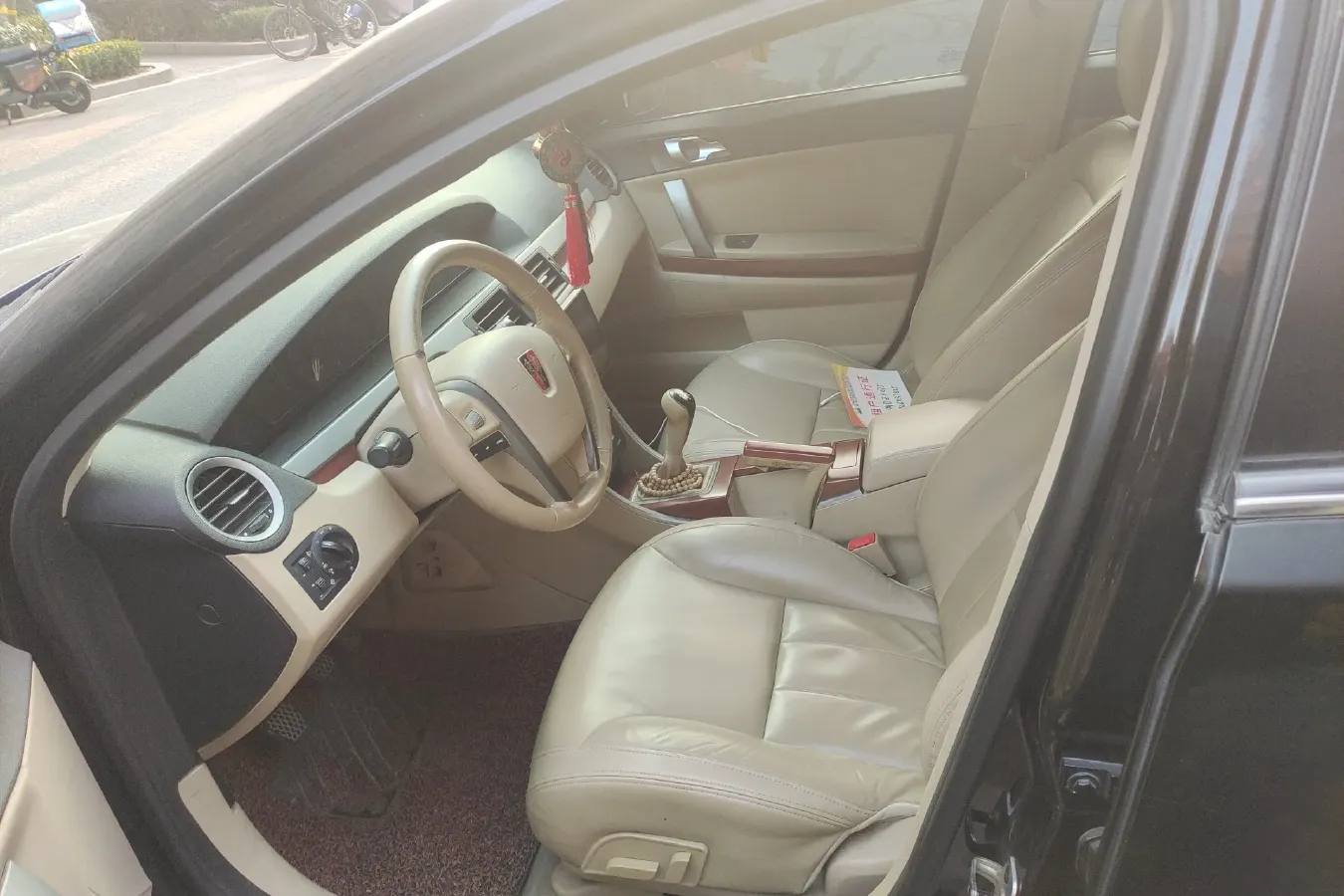 2012 Roewe 550 1.8L 133HP L4 5MT,autocango,china used car exporter,china ev exporter,chinese used car exporter,chinese used ev exporter