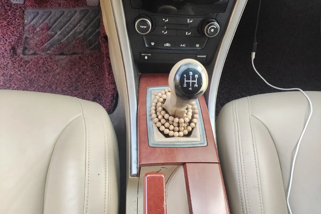 2012 Roewe 550 1.8L 133HP L4 5MT,autocango,china used car exporter,china ev exporter,chinese used car exporter,chinese used ev exporter