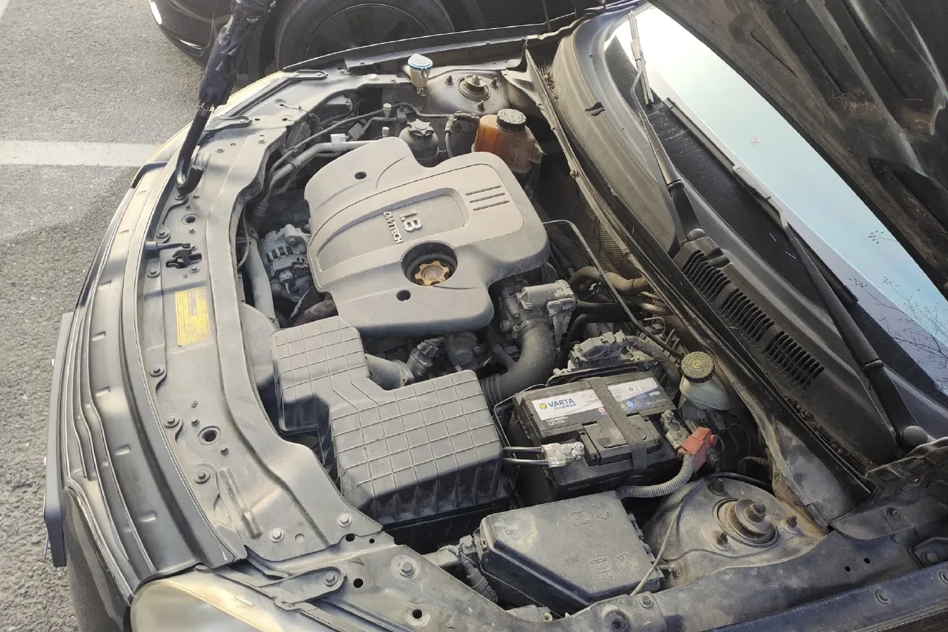 2012 Roewe 550 1.8L 133HP L4 5MT,autocango,china used car exporter,china ev exporter,chinese used car exporter,chinese used ev exporter