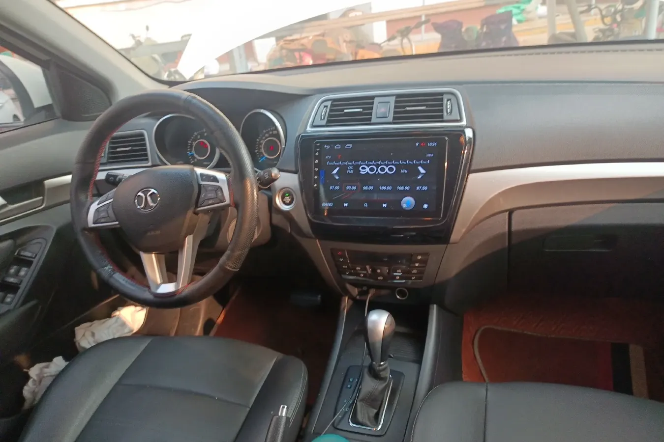 2015 BeiJing Auto Senova X65 2.0T 177HP L4 6AT,autocango,china used car exporter,china ev exporter,chinese used car exporter,chinese used ev exporter