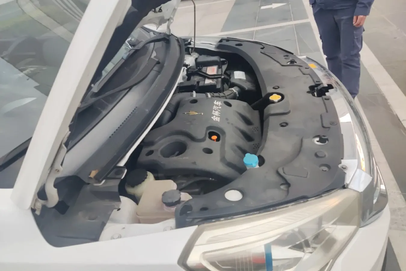 2016 JinBei ZhiShang S35 1.5L 102HP L4 5MT,autocango,china used car exporter,china ev exporter,chinese used car exporter,chinese used ev exporter