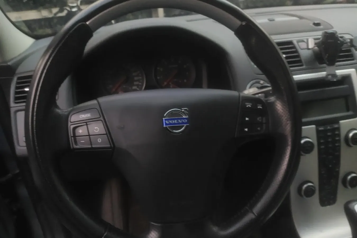 2010 Volvo C30 2.4L 170HP L5 5AT,autocango,china used car exporter,china ev exporter,chinese used car exporter,chinese used ev exporter