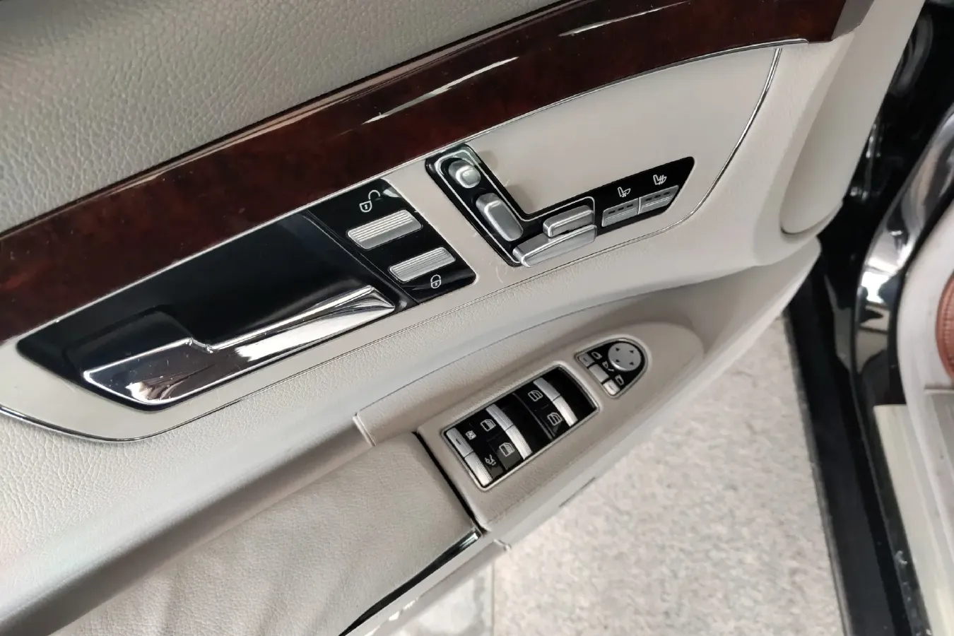 2010 Mercedes-Benz S Class 3.5L 299HP V6 7AT Hybrid,autocango,china used car exporter,china ev exporter,chinese used car exporter,chinese used ev exporter