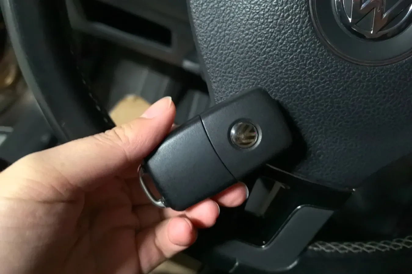 2014 Volkswagen Cross Lavida 1.4T 131HP L4 7DCT,autocango,china used car exporter,china ev exporter,chinese used car exporter,chinese used ev exporter