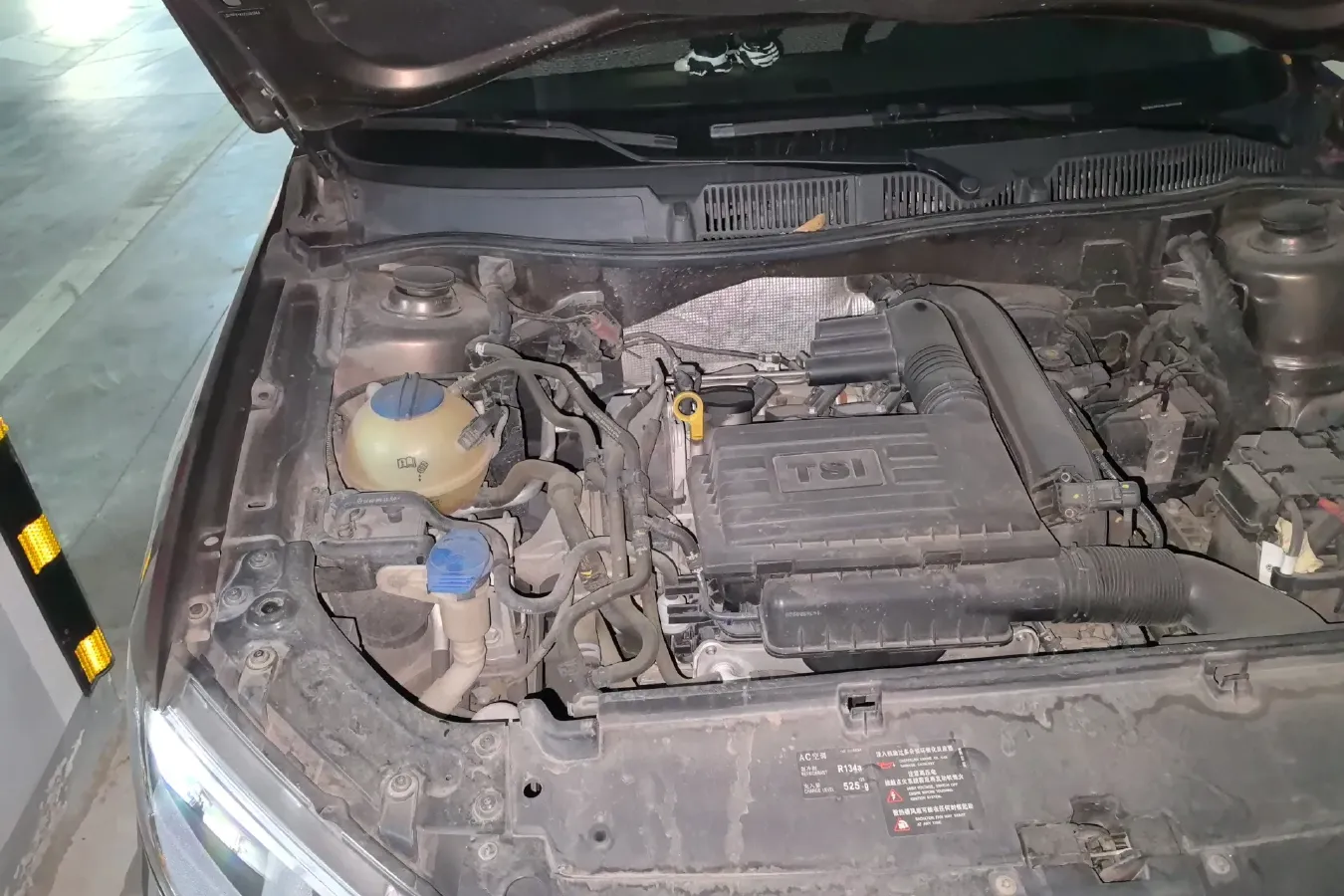 2014 Volkswagen Cross Lavida 1.4T 131HP L4 7DCT,autocango,china used car exporter,china ev exporter,chinese used car exporter,chinese used ev exporter